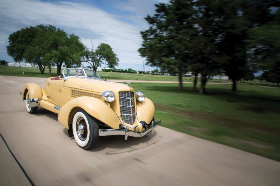  Auburn 851 SC Speedster 1935 года  (фото 4 из 93)